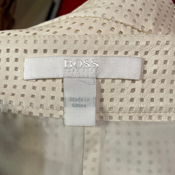 Hugo Boss leather skirt - Picture 11 of 14